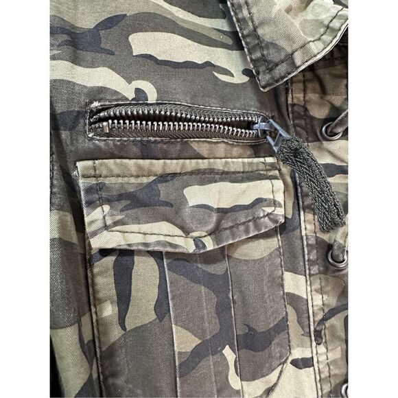 Ashley by 26 International women’s camo utility jacket size Small.  #14-1139 - Picture 5 of 10